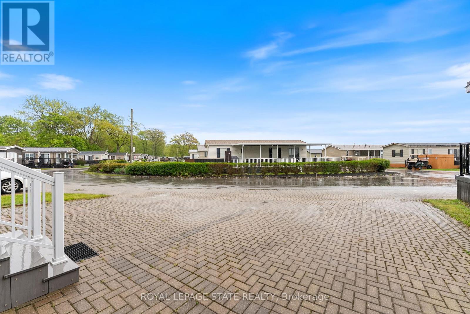 Photo 8 of 213 490 Empire Road, Port Colborne ON