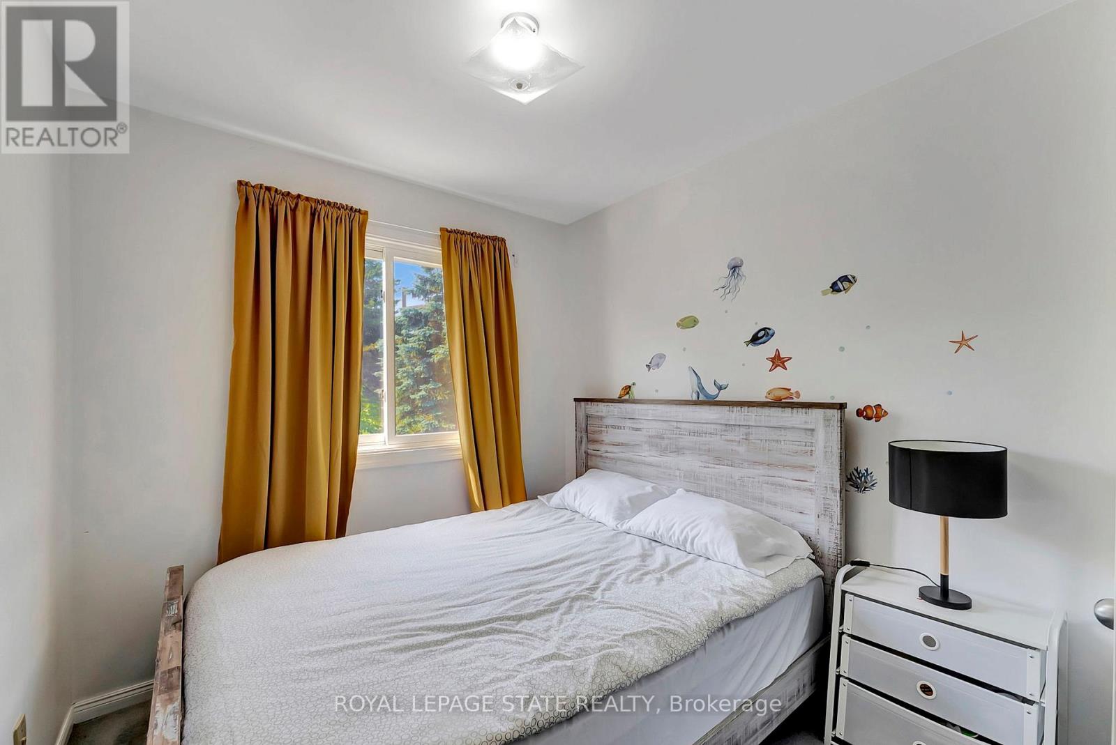 Photo 28 of 34 26 Moss Boulevard, Hamilton ON