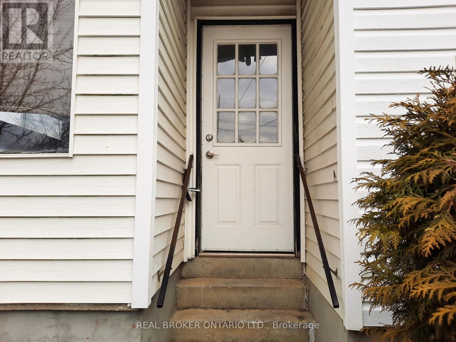 Photo 6 of 7617 Flewellyn Road, Ottawa ON
