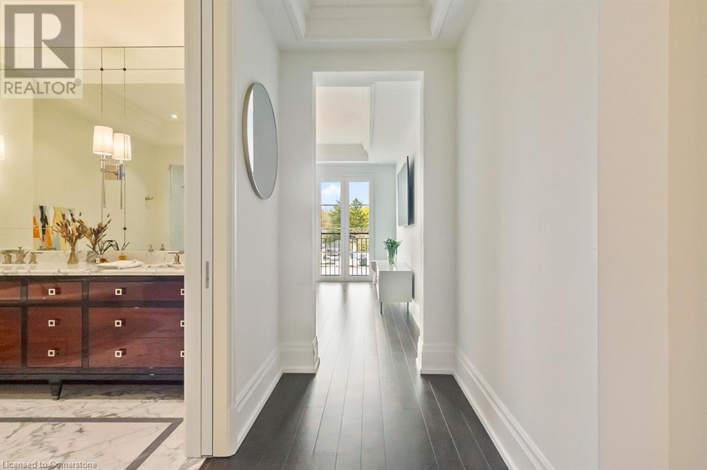 Photo 12 of 300 Randall Street Unit 303, Oakville ON