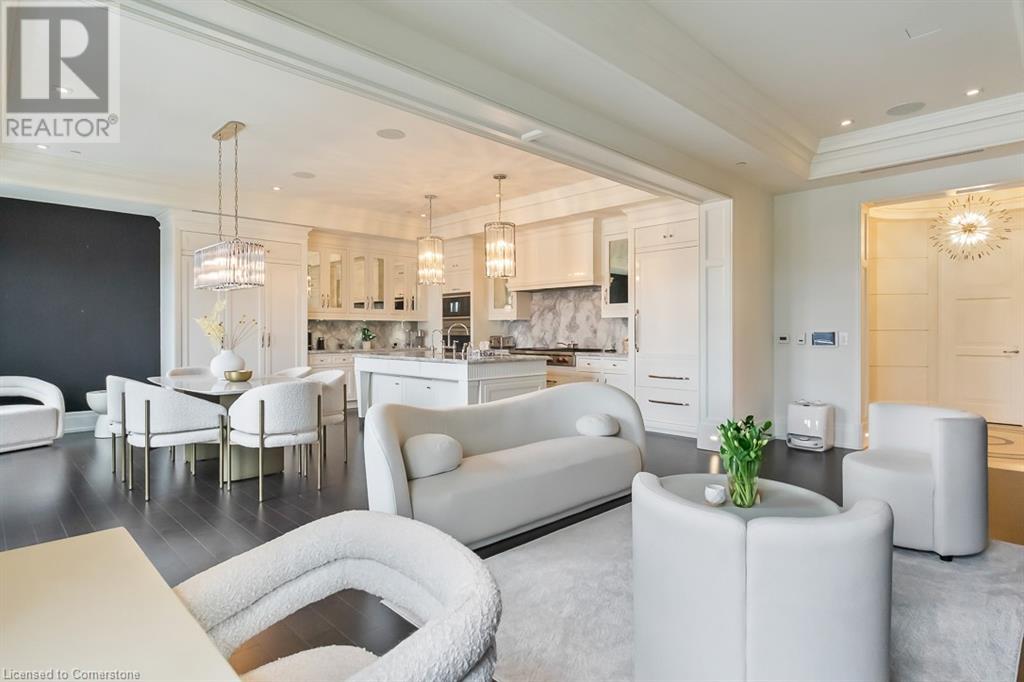 Photo 7 of 300 Randall Street Unit 303, Oakville ON