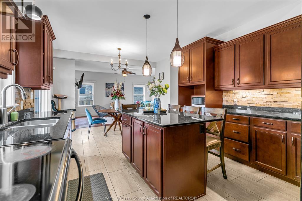 Photo 18 of 1380 Maple Avenue, Lasalle ON