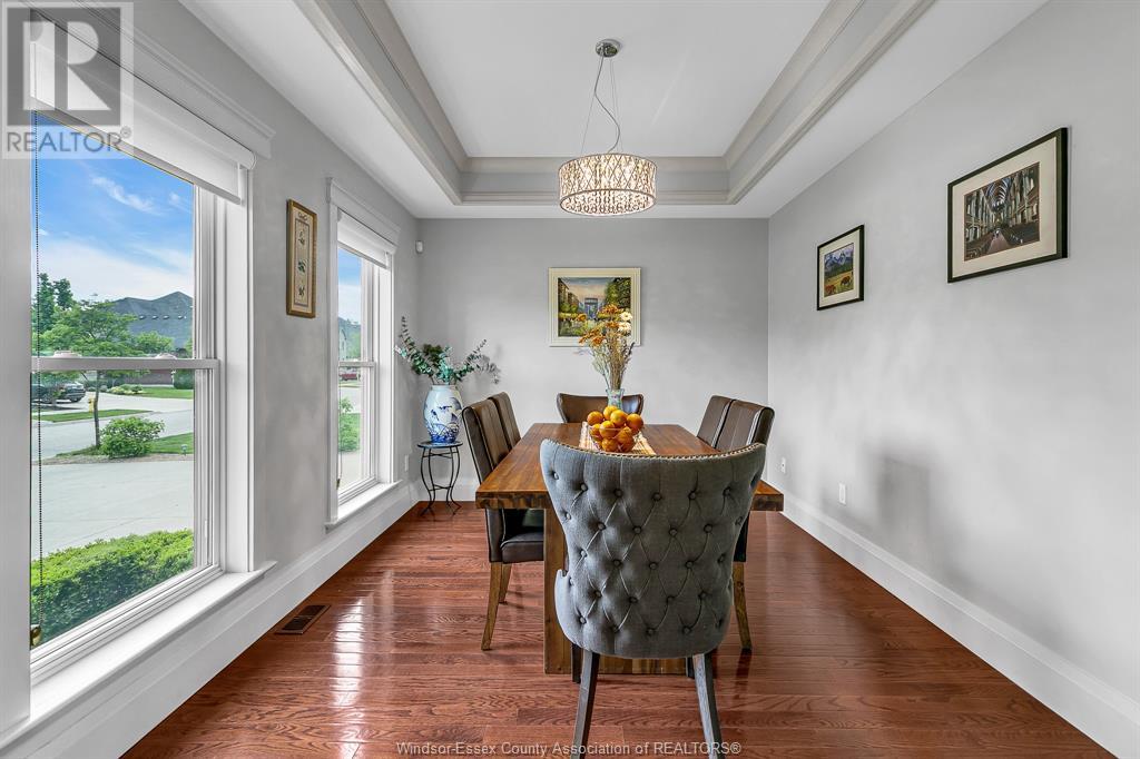 Photo 8 of 1380 Maple Avenue, Lasalle ON