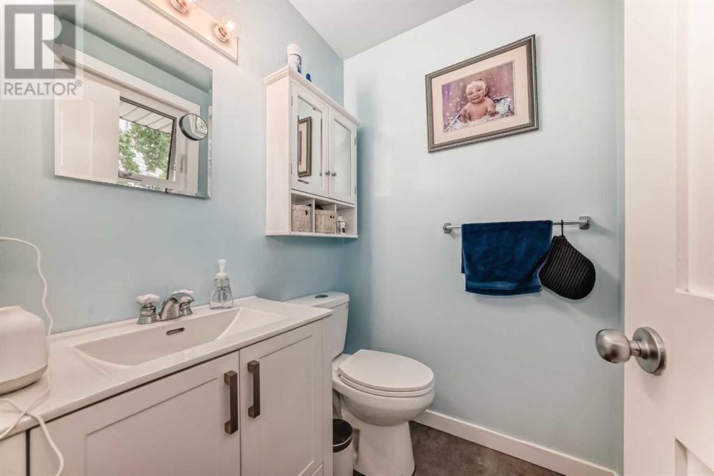 Single Family House Bungalow for Sale in   Avenue NW Huntington Hills Calgary 