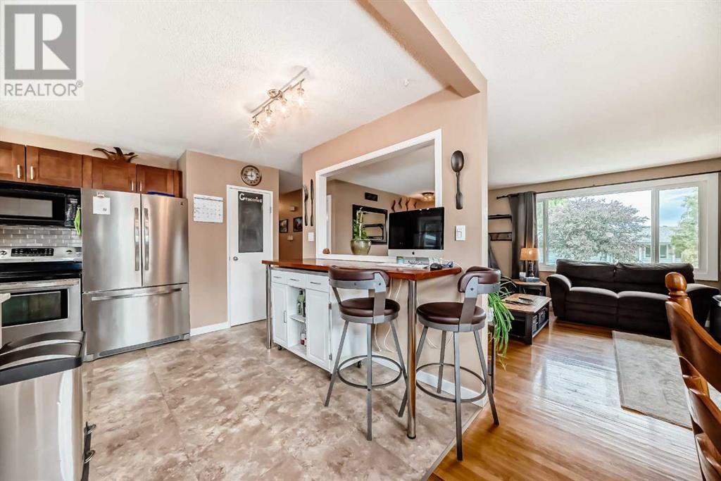 Single Family House Bungalow for Sale in   Avenue NW Huntington Hills Calgary 