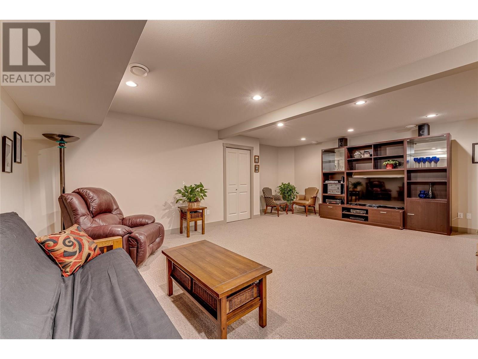 270 Grouse Avenue, Vernon