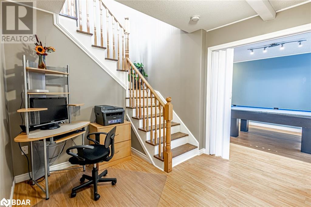 Photo 20 of 115 Lions Gate Boulevard, Barrie ON