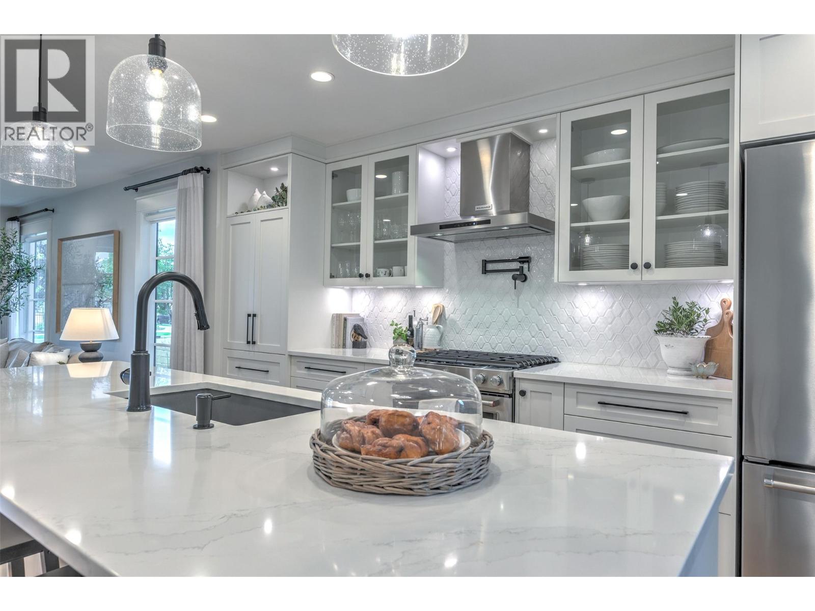  620 Cambridge Avenue, Kelowna
