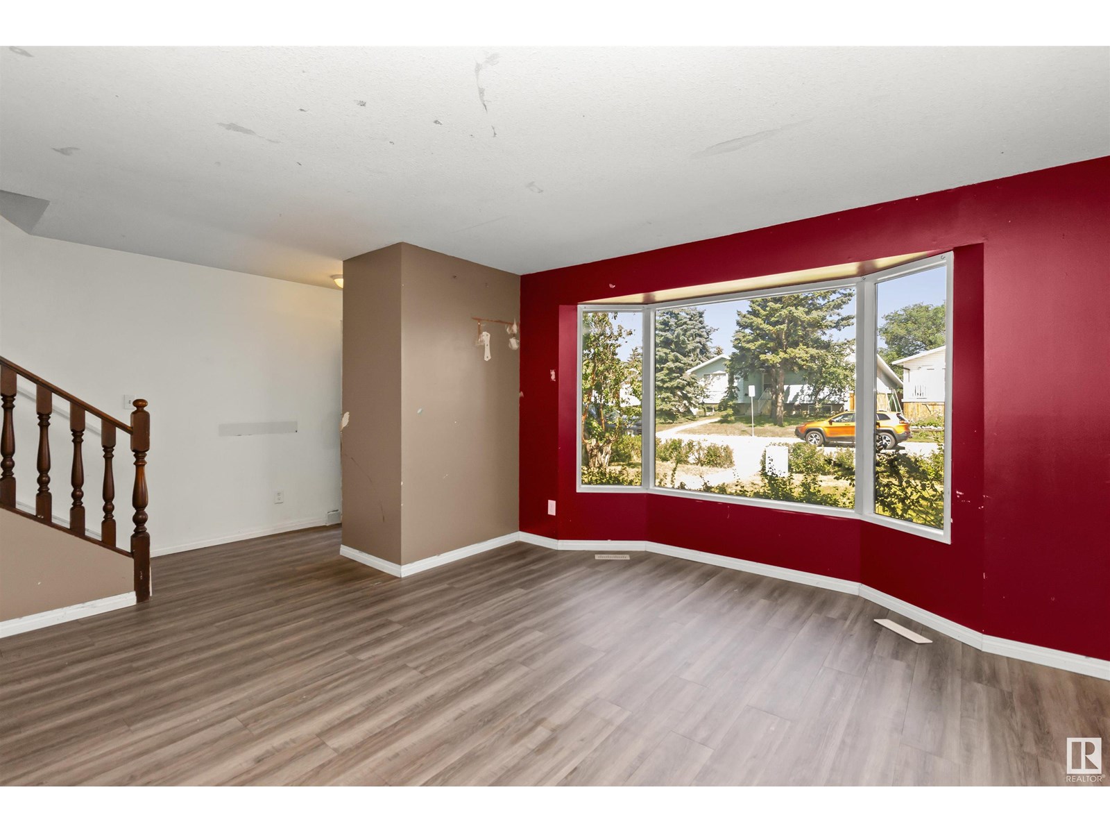 Photo 6 of 1310 54 St Nw, Edmonton AB