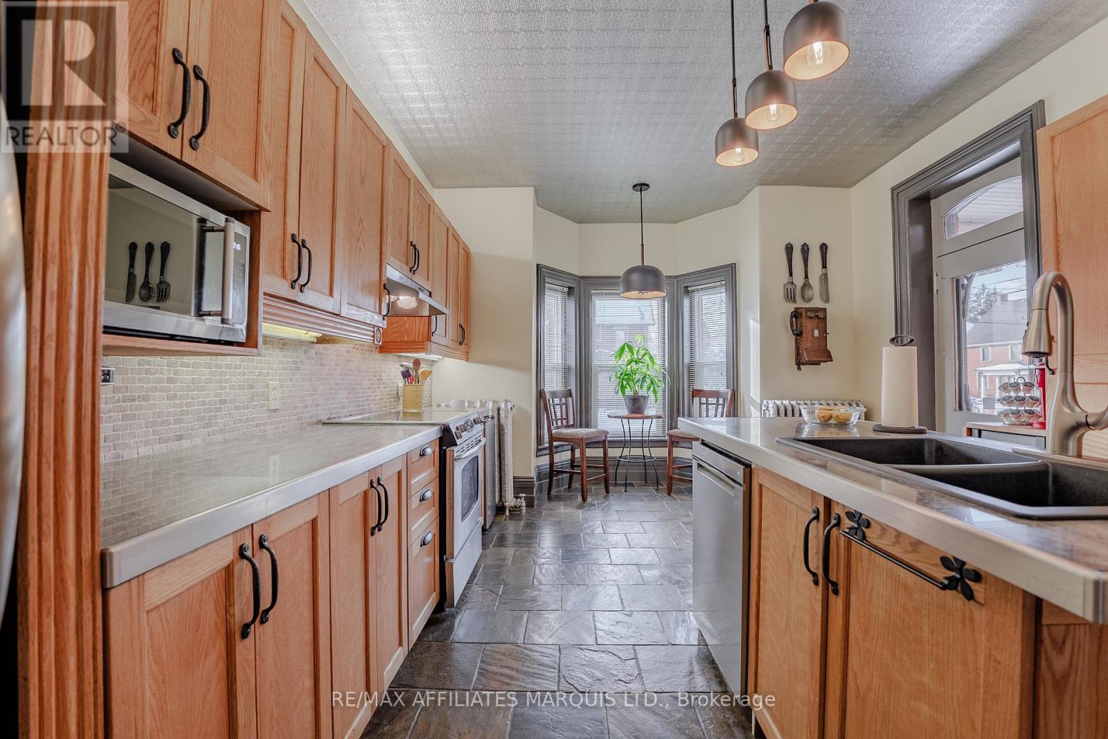 Photo 15 of 345 Sydney Street, Cornwall ON