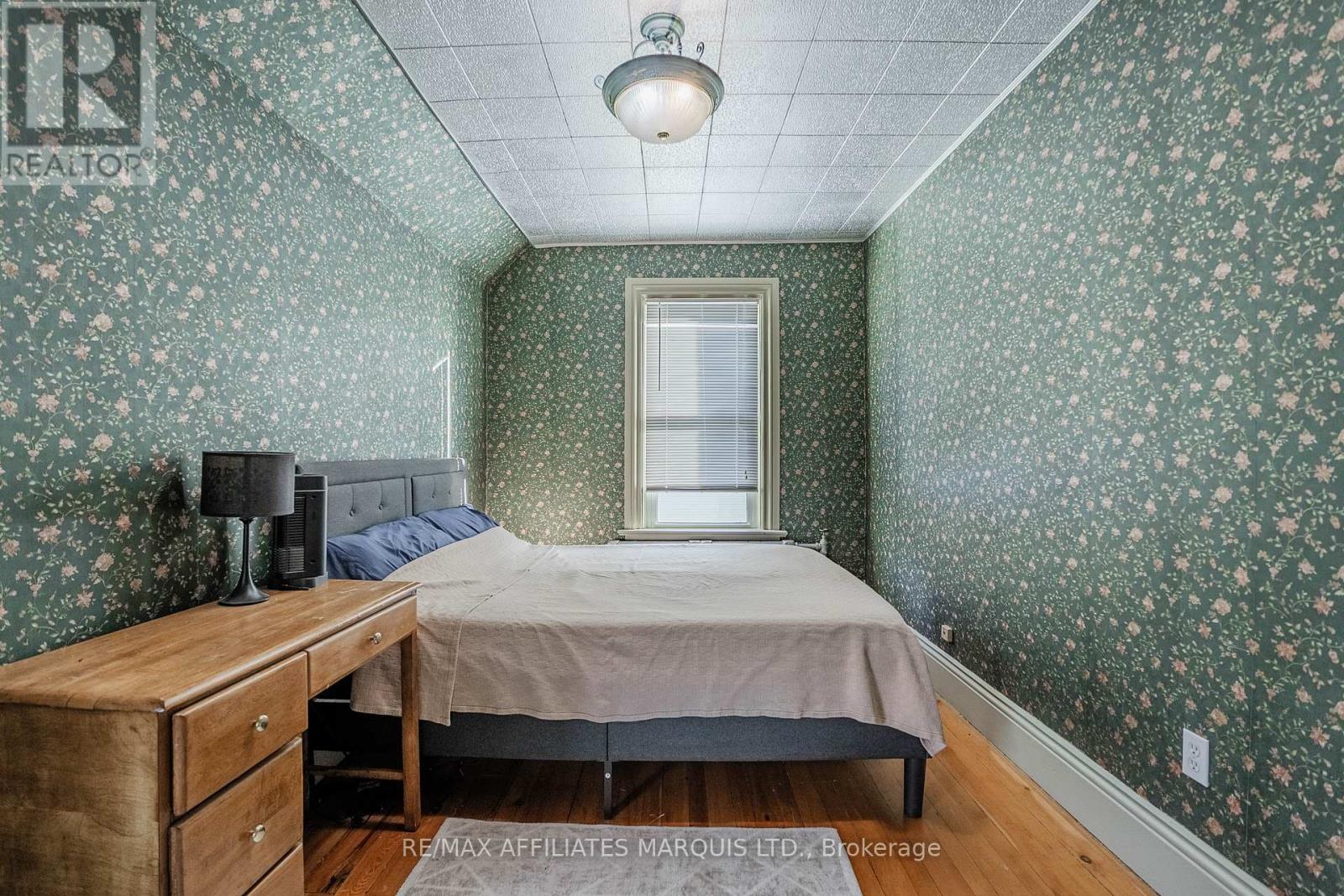 Photo 12 of 345 Sydney Street, Cornwall ON