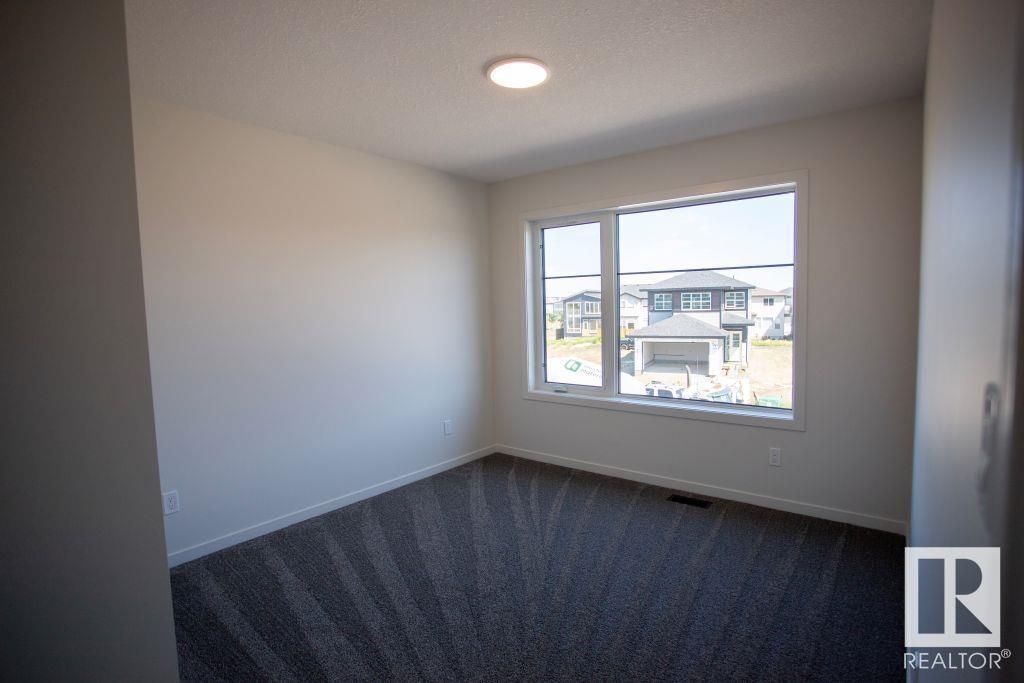 Photo 16 of 15859 27 Av Sw, Edmonton AB