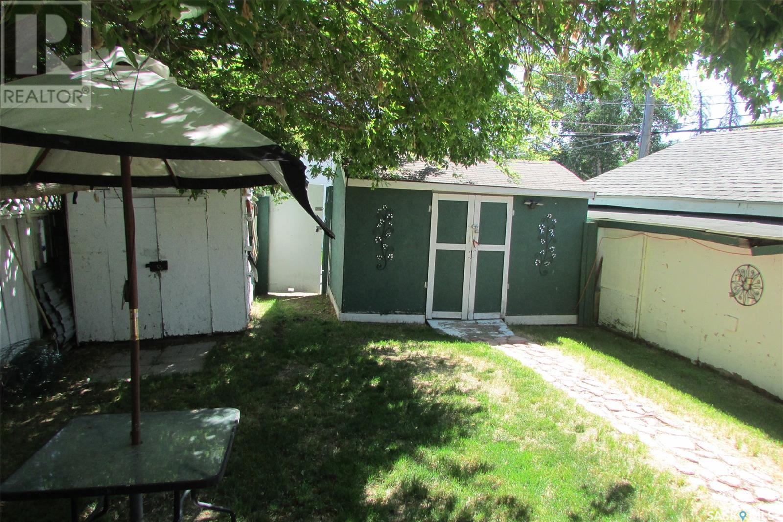 Single Family House Bungalow for Sale in  Connaught STREET Regina 