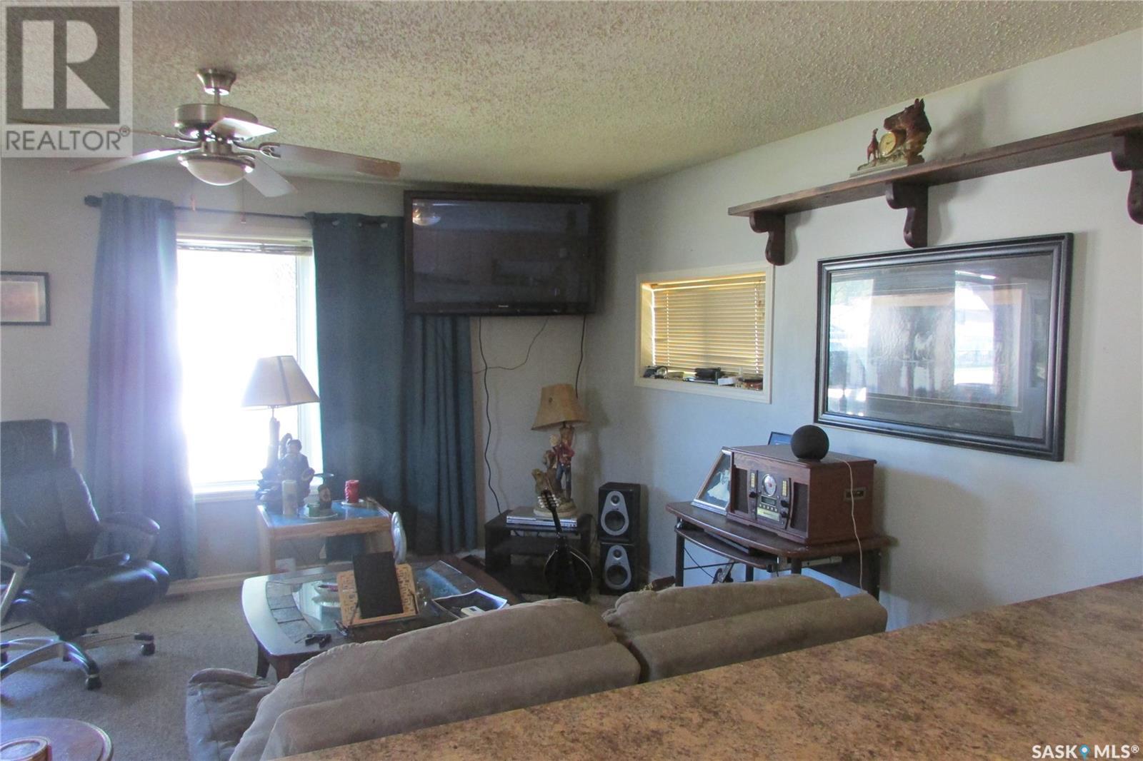 Single Family House Bungalow for Sale in  Connaught STREET Regina 