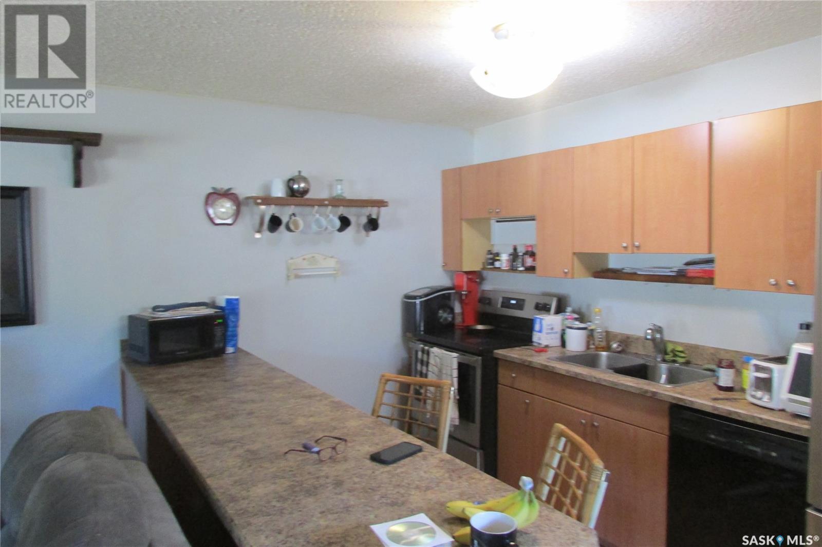 Single Family House Bungalow for Sale in  Connaught STREET Regina 