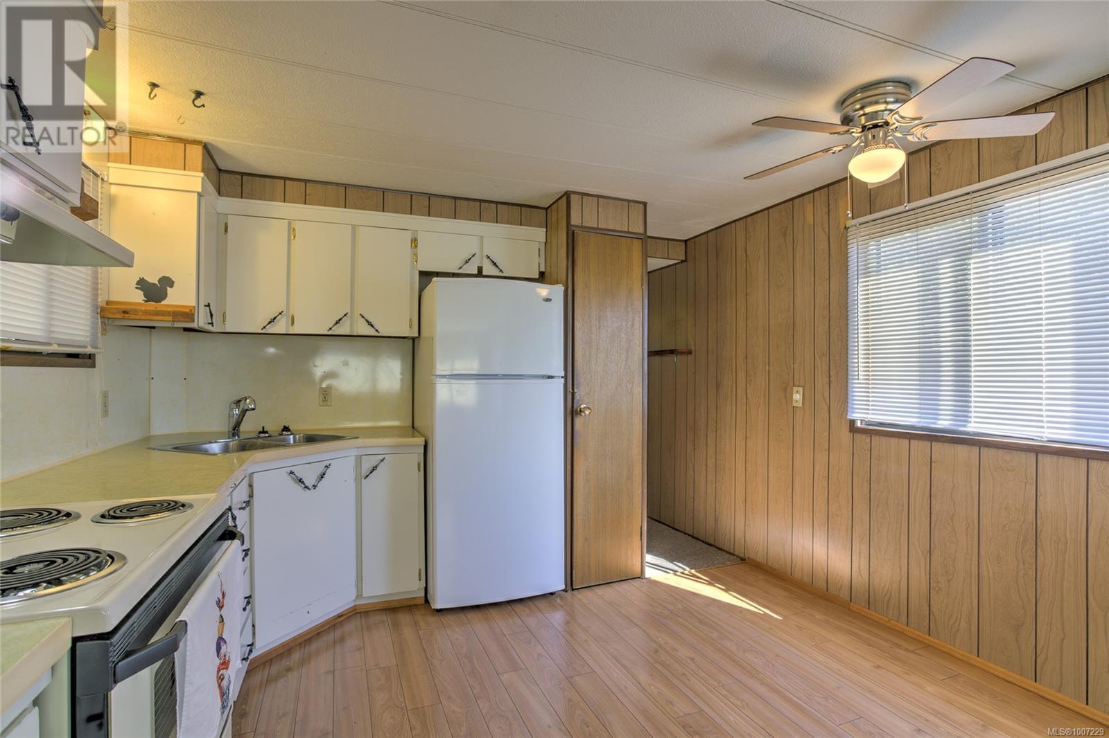 302 2885 Boys Rd, Duncan