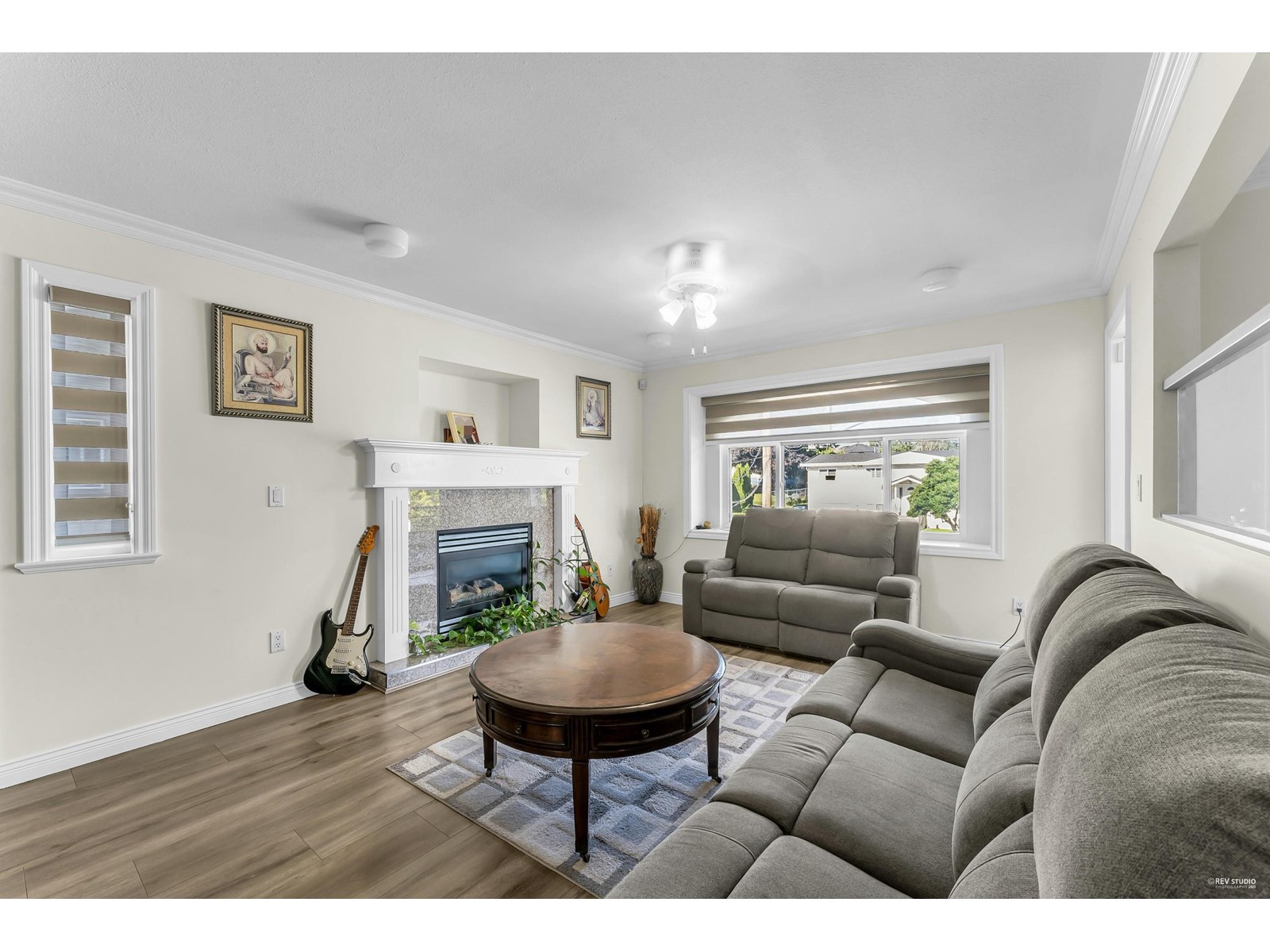 Photo 10 of 8036 133 A Street, Surrey BC
