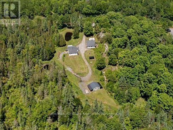 Photo 2 of 410 Etwell Road, Huntsville ON
