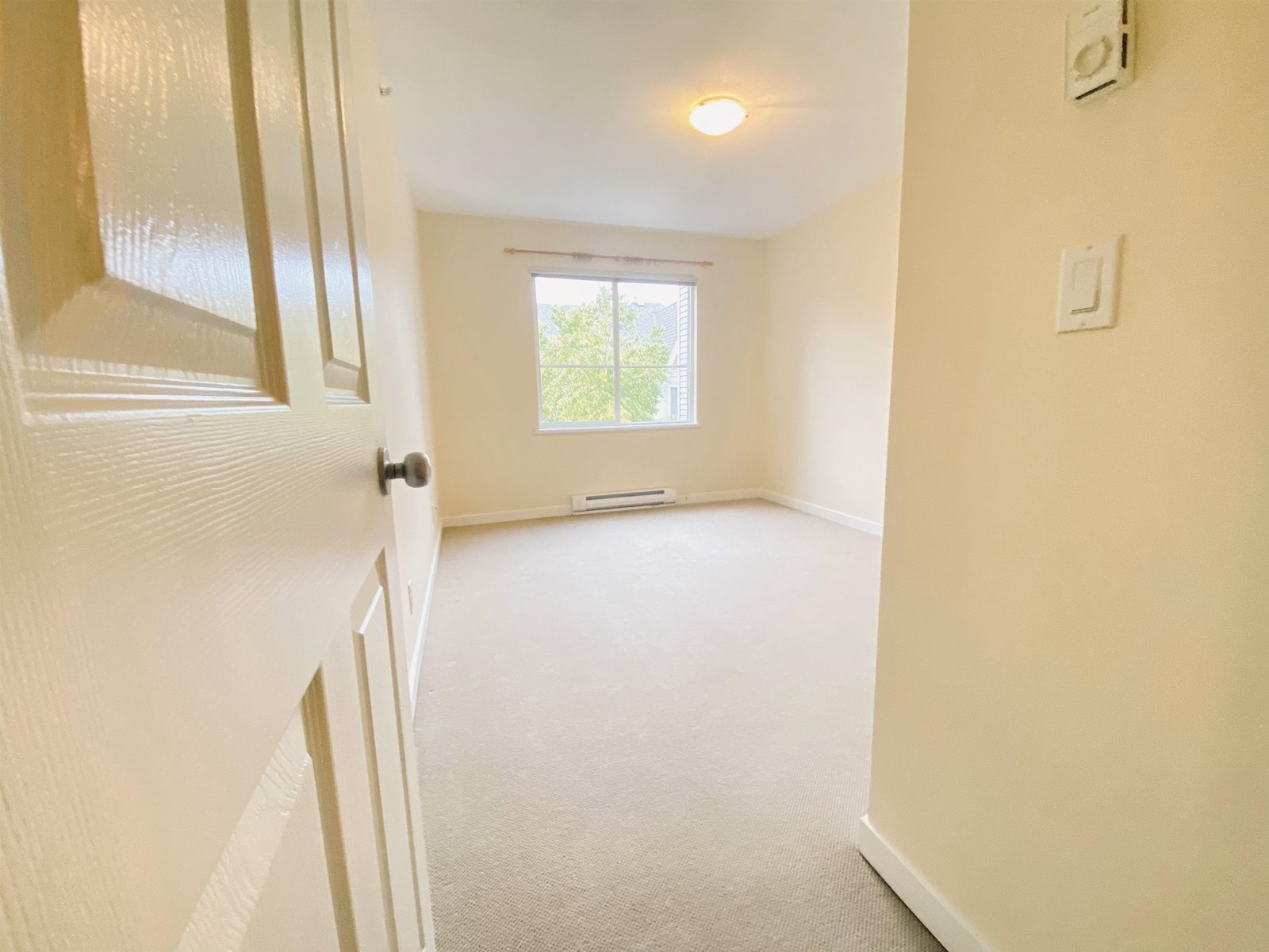 Photo 5 of 421 12083 92 A Avenue, Surrey BC