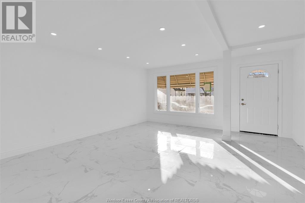 Photo 14 of 1510 Langlois, Windsor ON