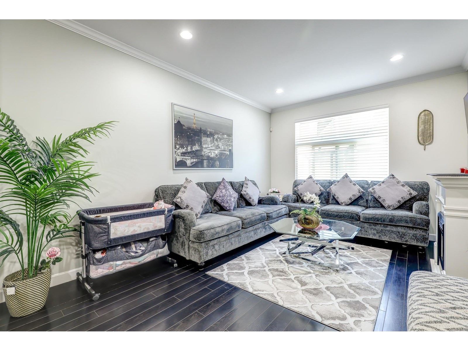 Photo 1 of 12 15192 62 A Avenue, Surrey BC