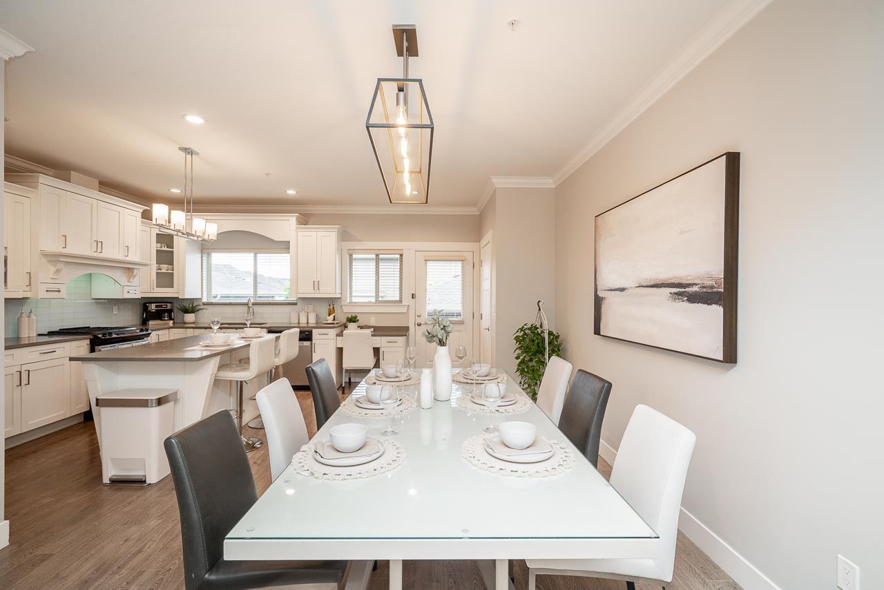 Photo 10 of 21165 77 B Avenue, Langley BC