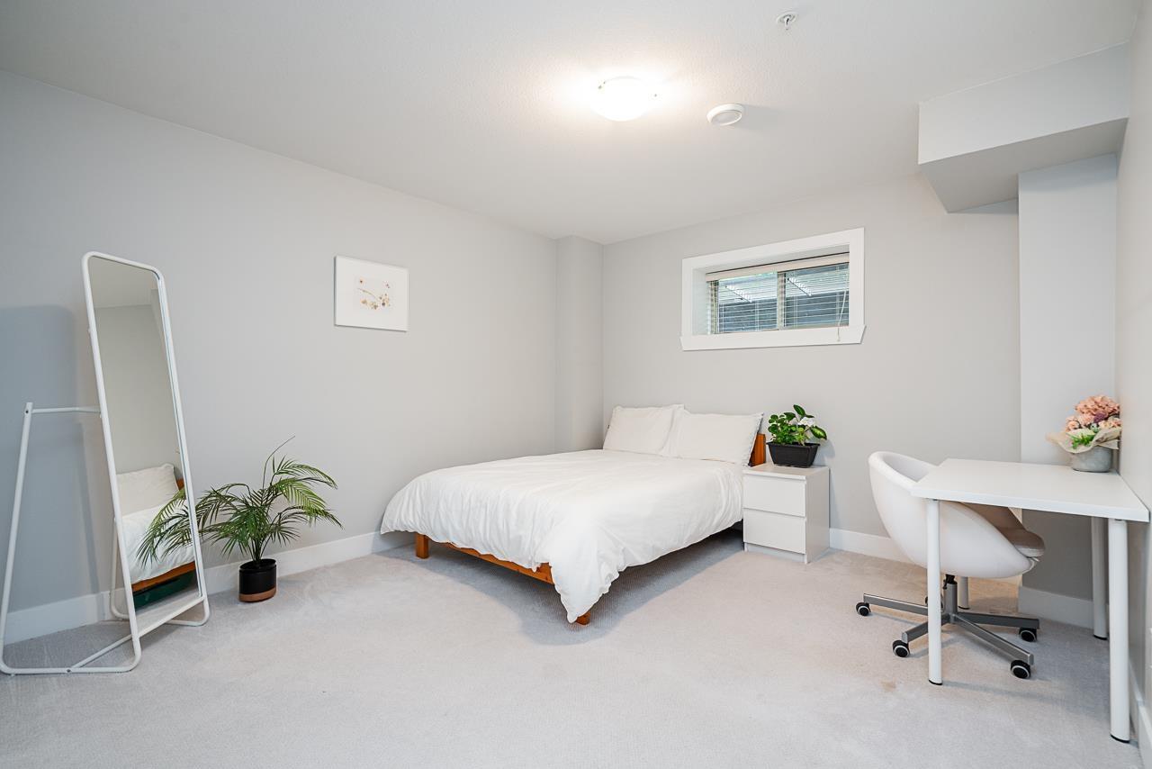 Photo 30 of 21165 77 B Avenue, Langley BC