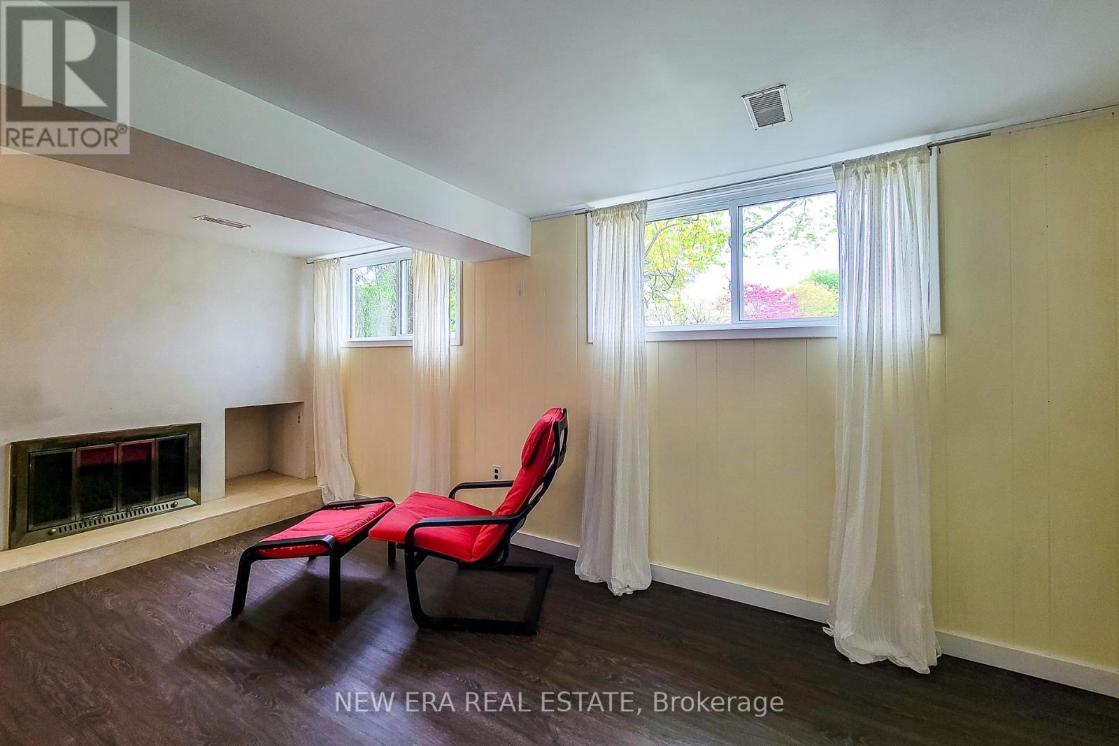 Photo 39 of 5322 Windermere Drive, Burlington ON