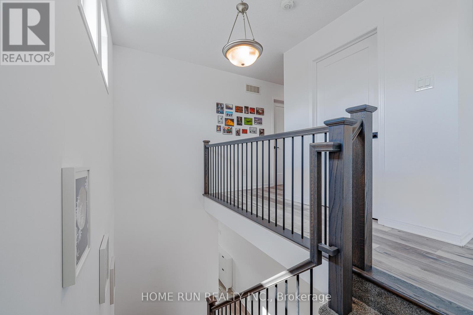 Photo 23 of 77 Defence Street, Ottawa ON
