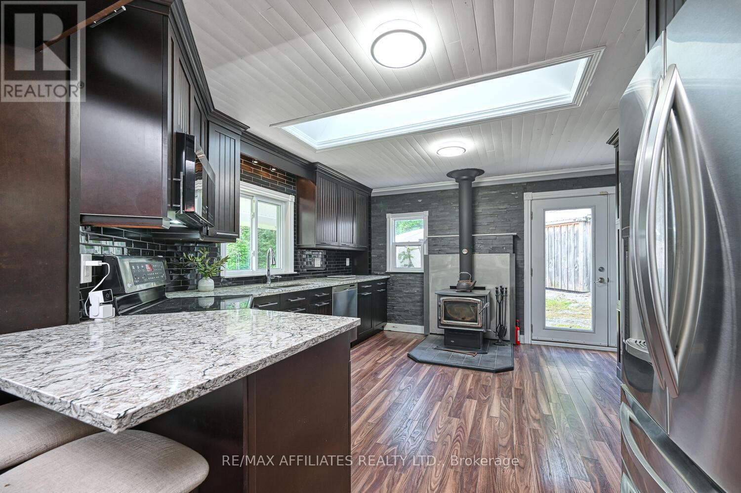 Photo 14 of 103 County 8 Road, Elizabethtownkitley ON