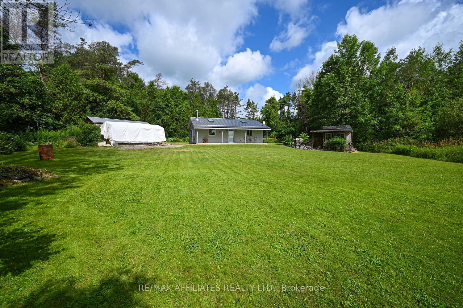 Photo 38 of 103 County 8 Road, Elizabethtownkitley ON