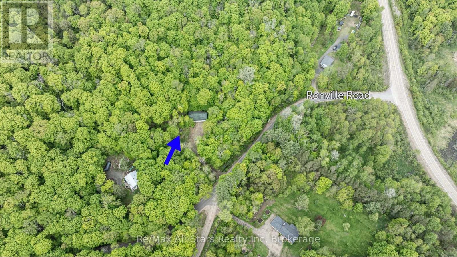 Photo 13 of 1028 Ronville Road, Lake Of Bays ON