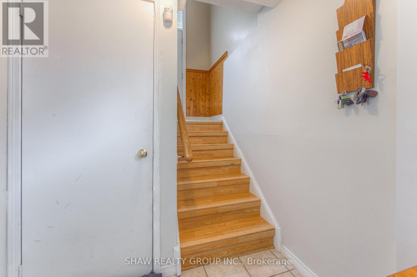 Photo 7 of 66 Daubigny Road, Brant ON