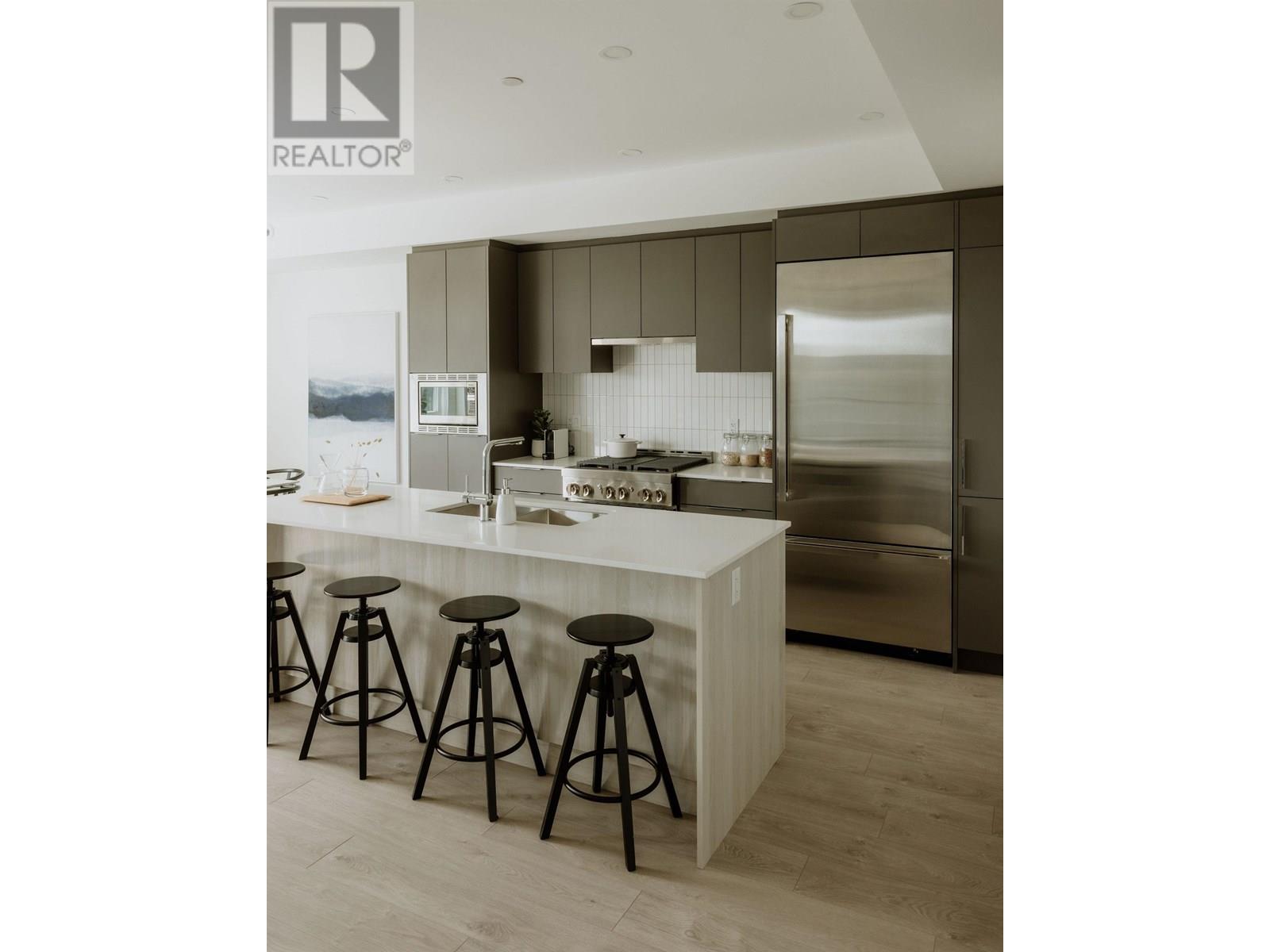 Photo 5 of 104 2426 Rabbit Drive, Tsawwassen BC