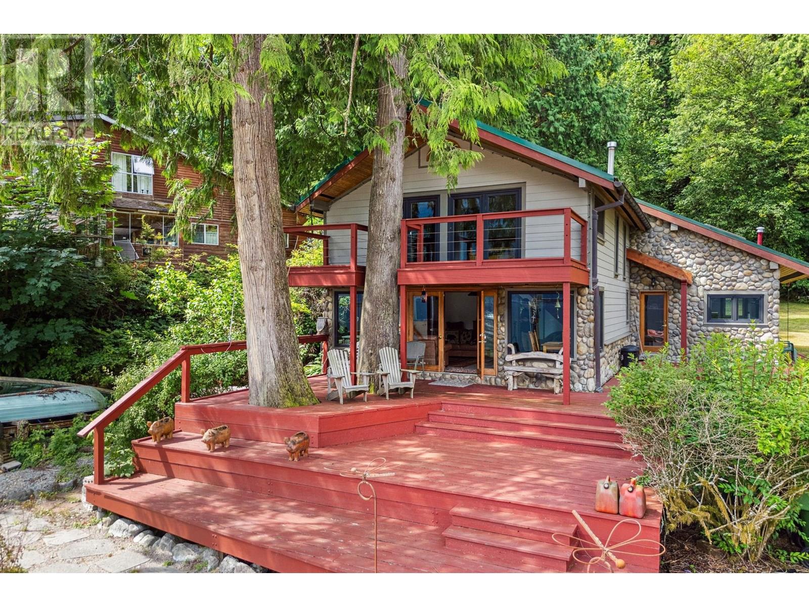 12&13 COLDWELL BEACH, North Vancouver