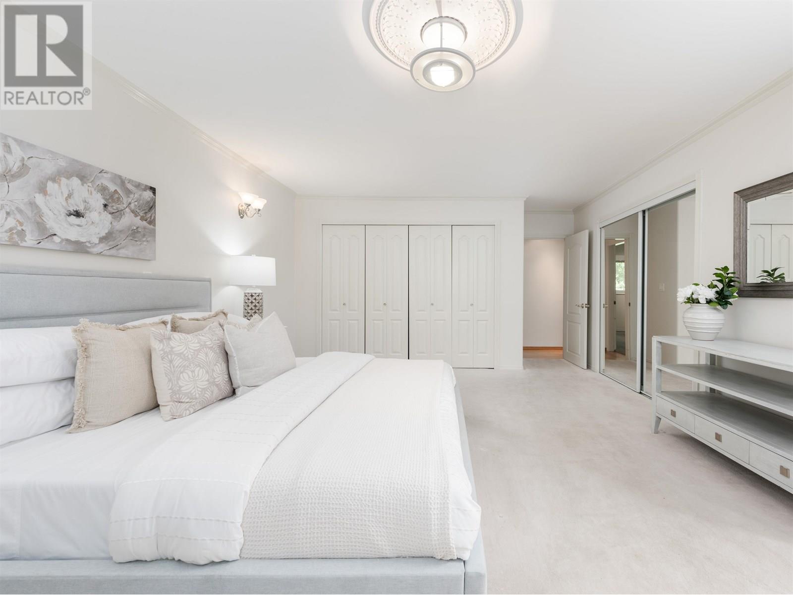 Photo 1 of 668 Westhyde Place, North Vancouver BC
