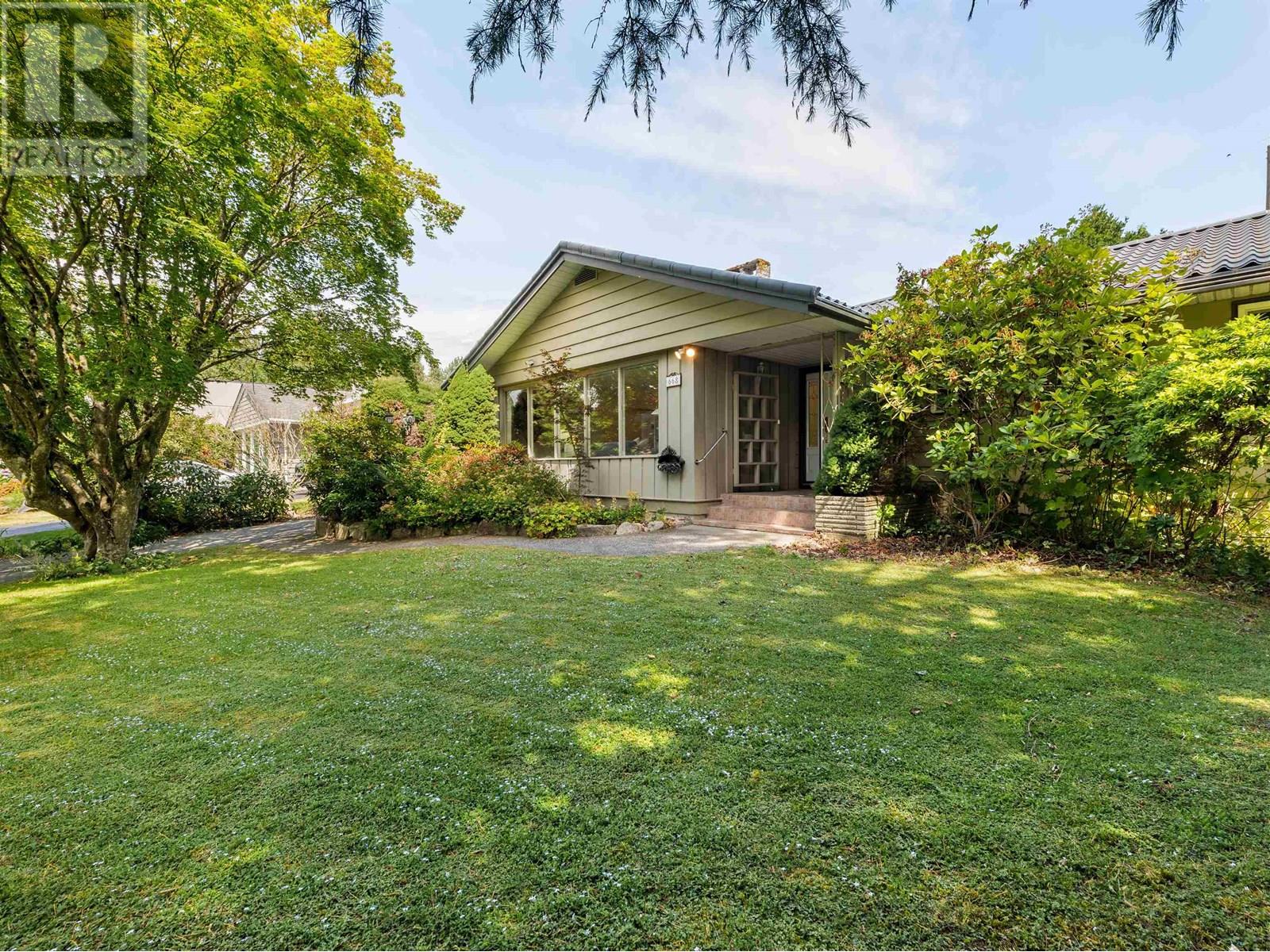 Photo 14 of 668 Westhyde Place, North Vancouver BC