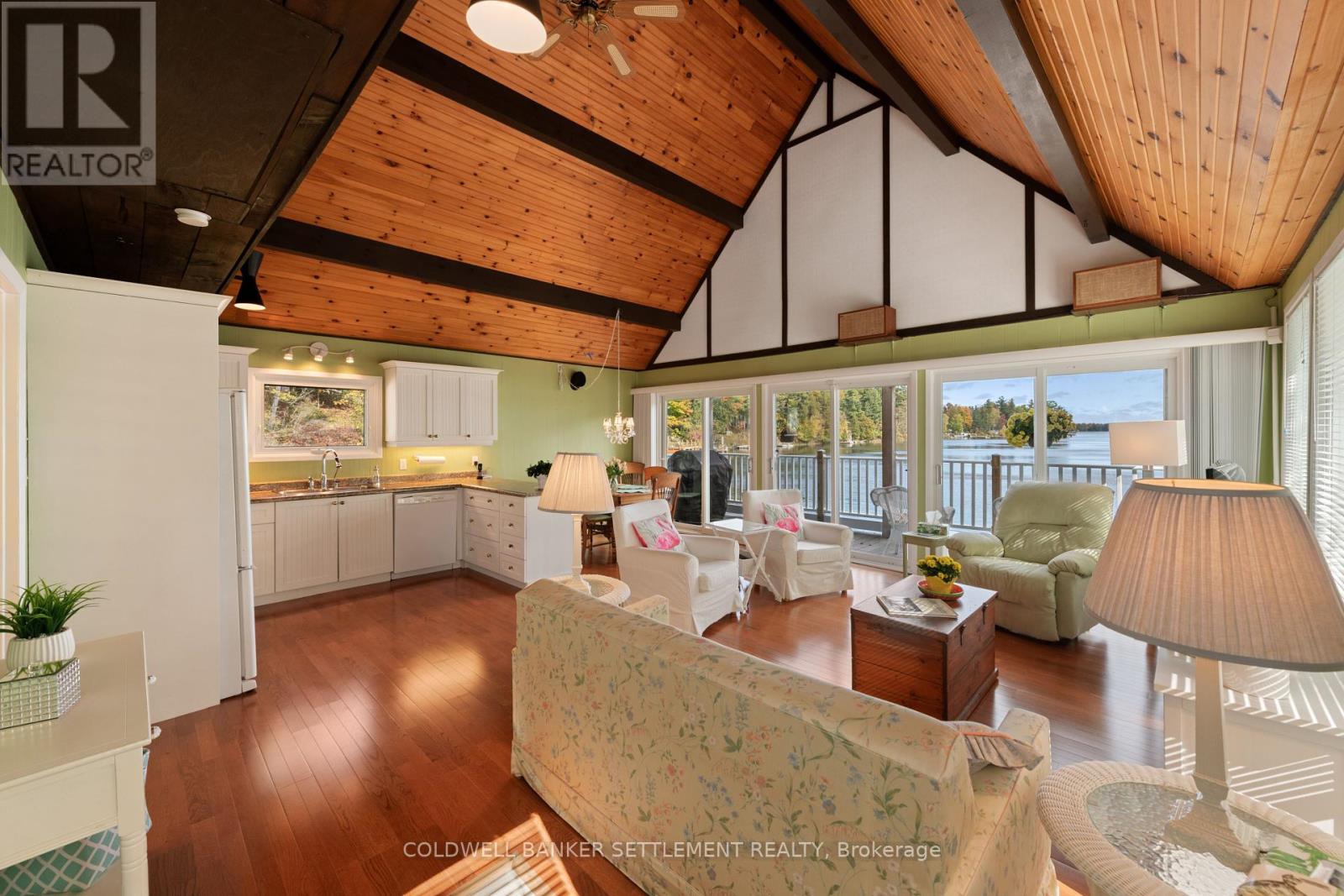 Photo 10 of 300 302 Isobel Lane, Tay Valley ON