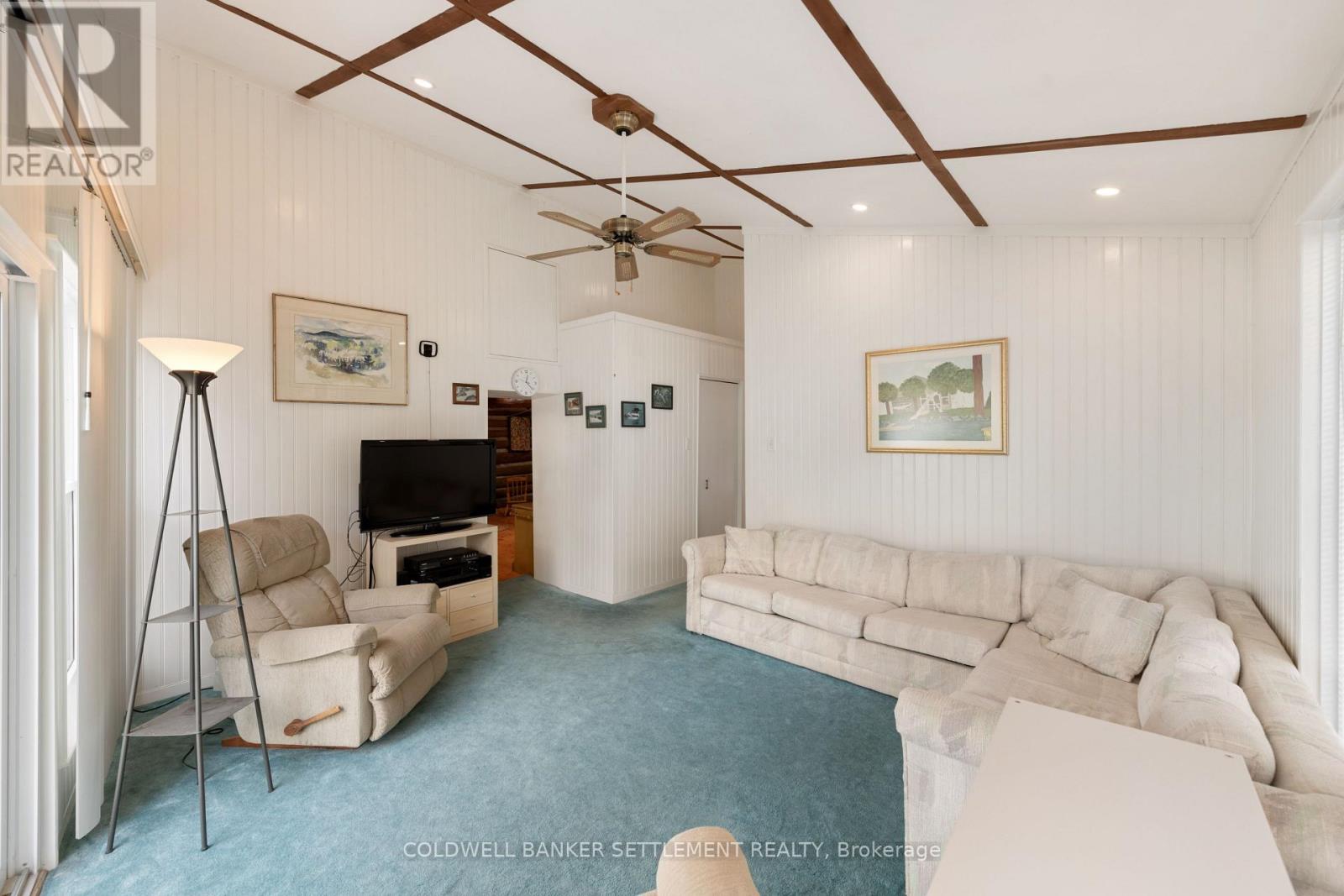 Photo 46 of 300 302 Isobel Lane, Tay Valley ON
