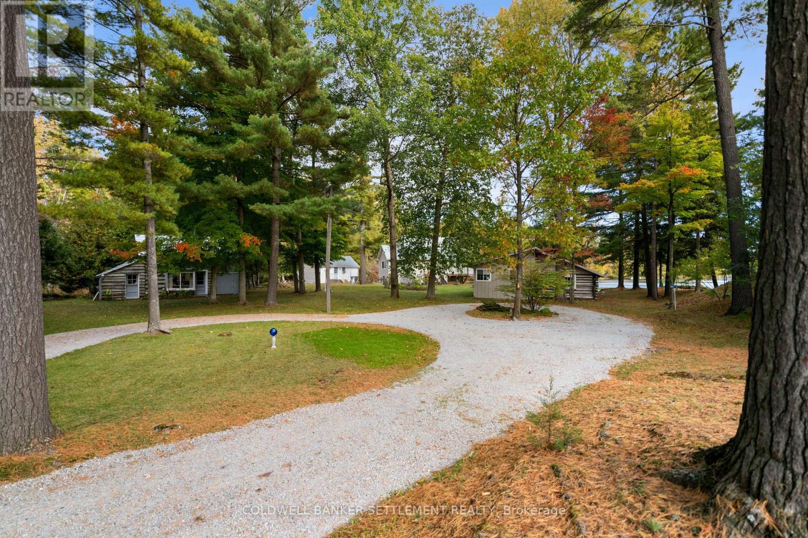 Photo 24 of 300 302 Isobel Lane, Tay Valley ON