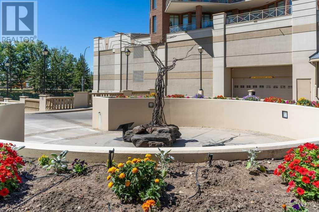 Single Family House for Sale in    Avenue NW Hounsfield Heights/Briar Hill Calgary 