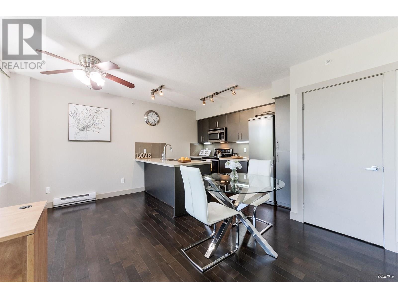 Photo 14 of 305 9009 Cornerstone Mews, Burnaby BC