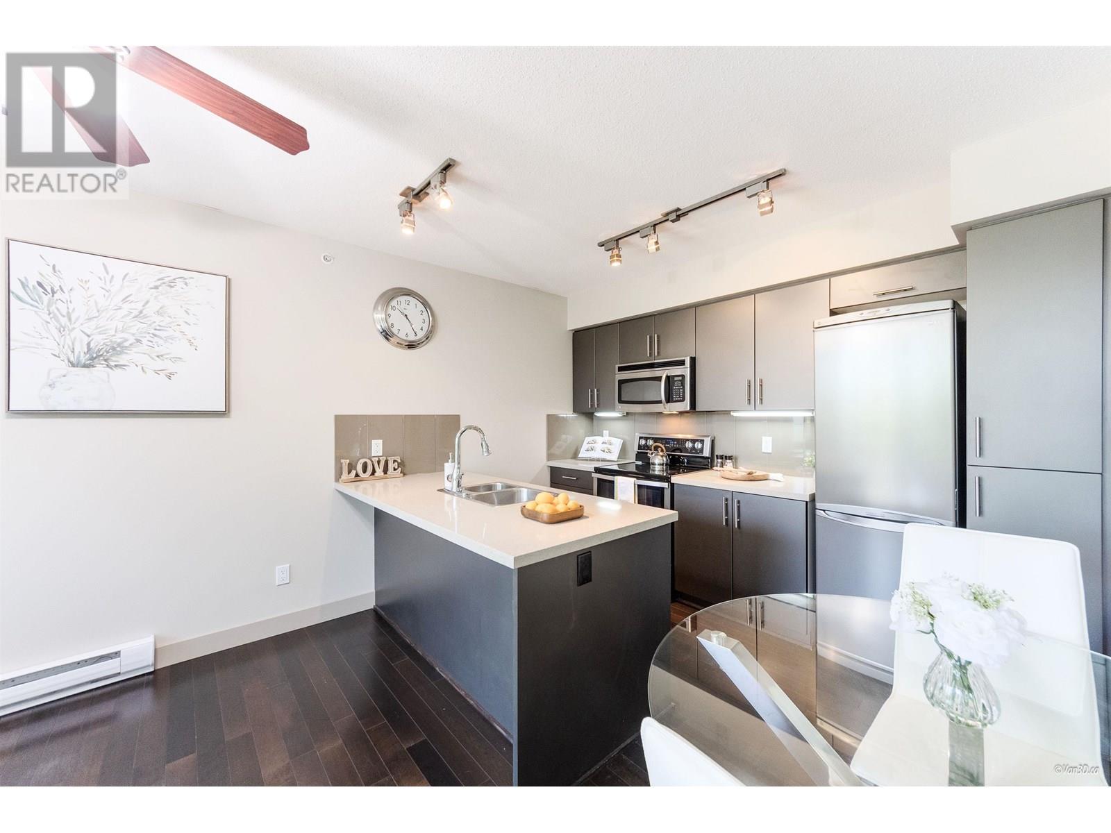 Photo 11 of 305 9009 Cornerstone Mews, Burnaby BC