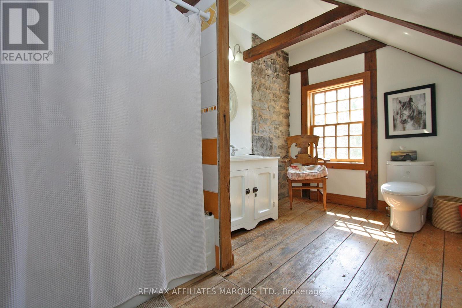 Photo 8 of 21831 Conc 2 Road, South Glengarry ON
