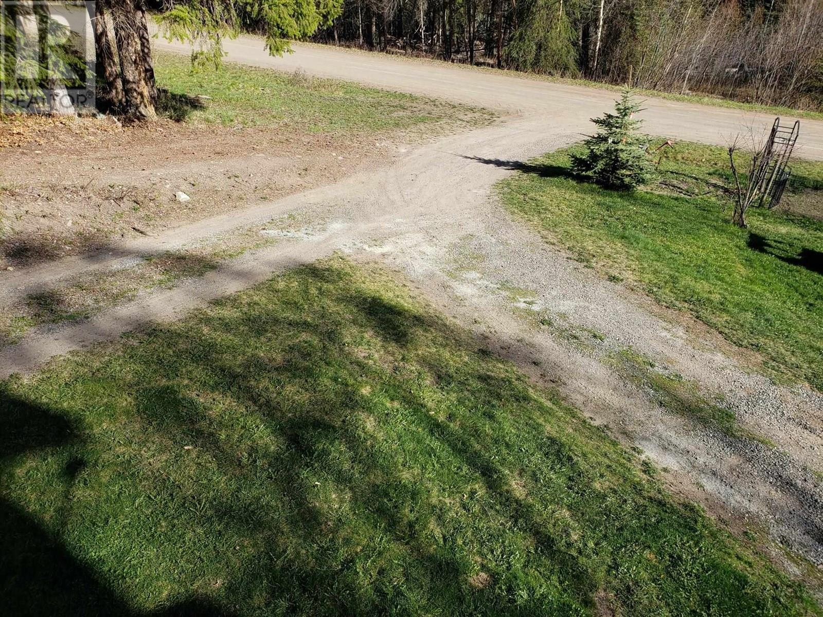 7589 JULSRUD ROAD, Lone Butte