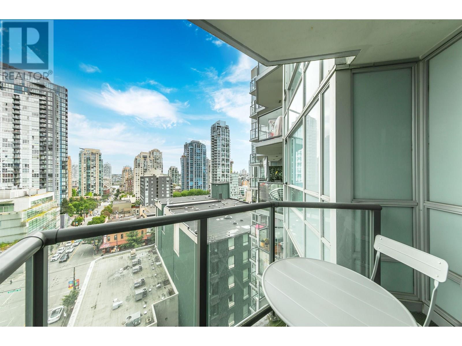 Photo 18 of 1102 1212 Howe Street, Vancouver BC