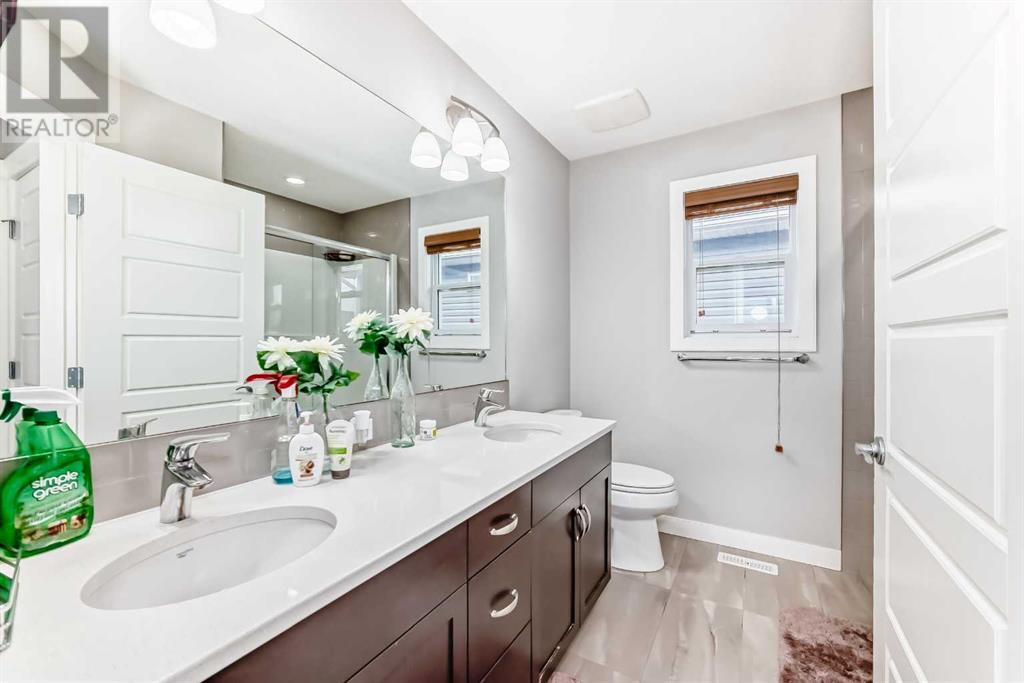 Single Family House for Sale in  Nolancrest Rise NW Nolan Hill Calgary 