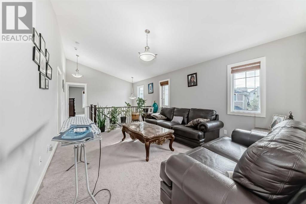 Single Family House for Sale in  Nolancrest Rise NW Nolan Hill Calgary 