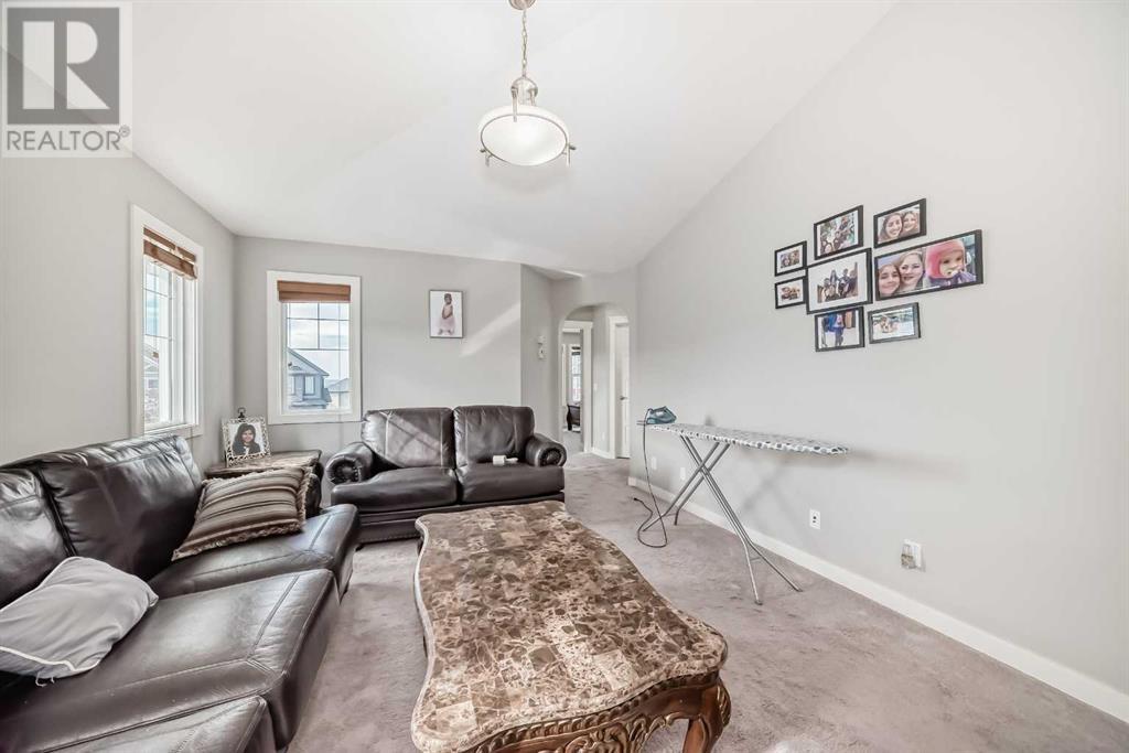 Single Family House for Sale in  Nolancrest Rise NW Nolan Hill Calgary 