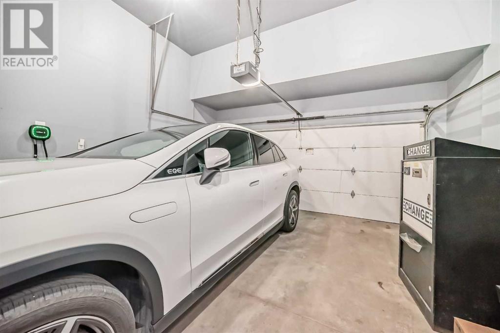 Single Family House for Sale in  Nolancrest Rise NW Nolan Hill Calgary 